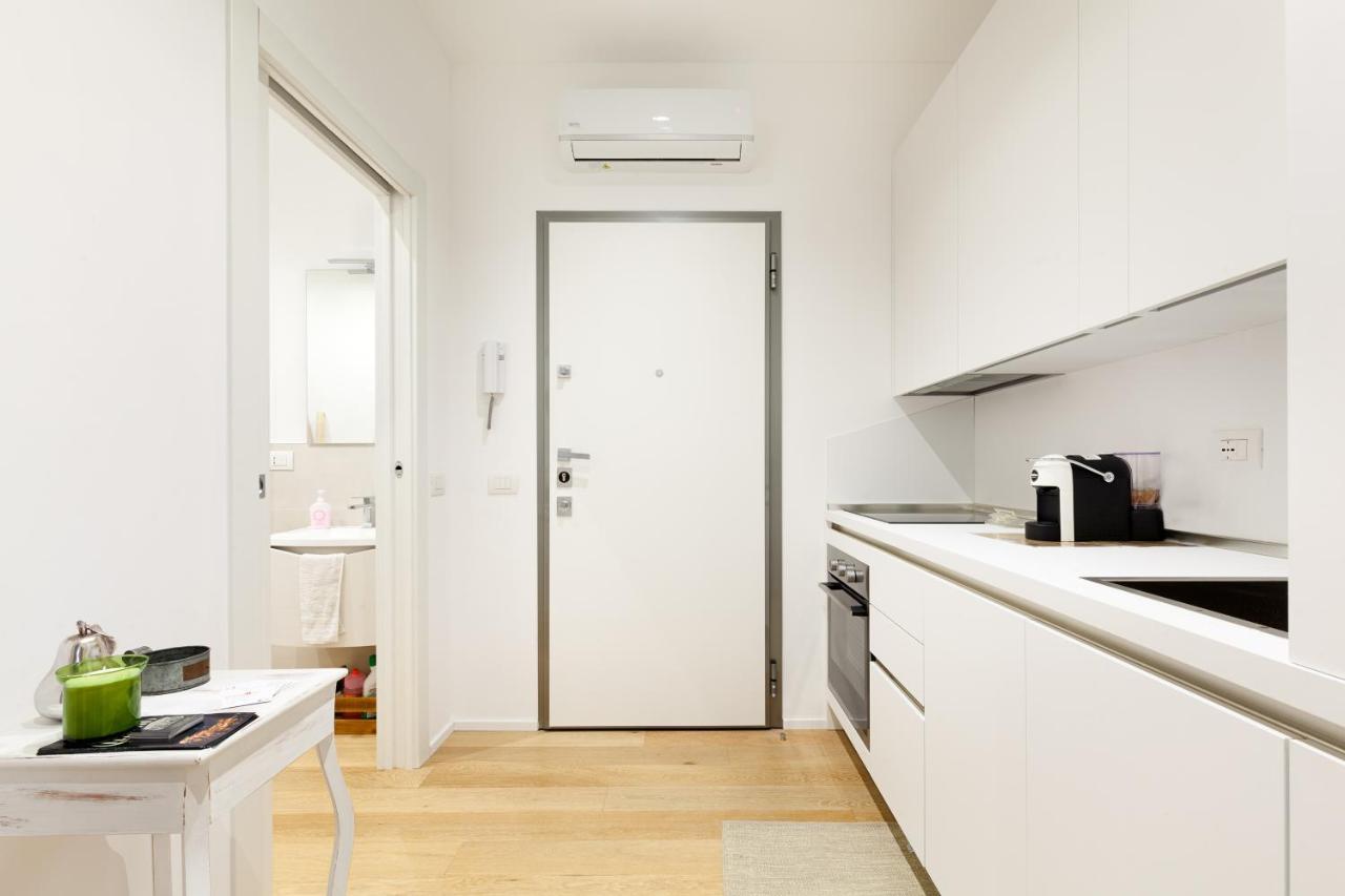 Fashion And Modern Home Fashion Area ミラノ エクステリア 写真