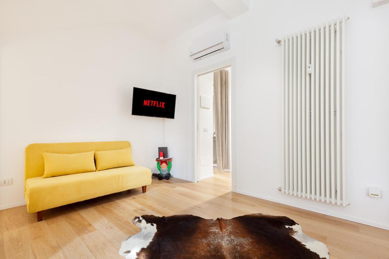 Fashion And Modern Home Fashion Area ミラノ エクステリア 写真
